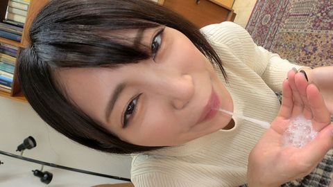 フェラチオのお仕事にやってきた素人女性に予告なしの突然口内発射 6