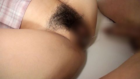 天然まん毛の巨乳ギャルは純情*