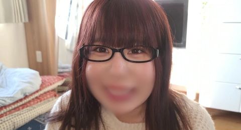 文系京美人20歳が大量ごっくんしてみたくて上京！！6本のチンポを根こそぎゴックンフェラ※レビュー特典は高画質