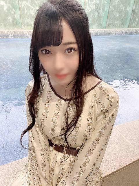 ★個撮・中出し★神ボディ★吸い付くマンコの最奥部分にドバっと射精★中出し2回★