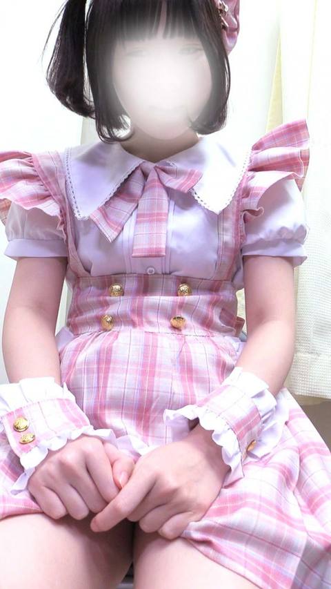 嫌な顔されながらおパンツを見せてもらいたい　パワハラパンティアイドル編