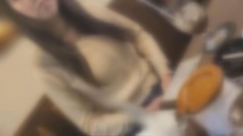 【個人】至急で金が欲しいオンナを都内某所の空部屋で斡旋した一部始終。一度は拒絶するも結局は他に頼れず、素人マニアの変態客に**され***る。