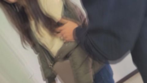 【個人】至急で金が欲しいオンナを都内某所の空部屋で斡旋した一部始終。一度は拒絶するも結局は他に頼れず、素人マニアの変態客に**され***る。