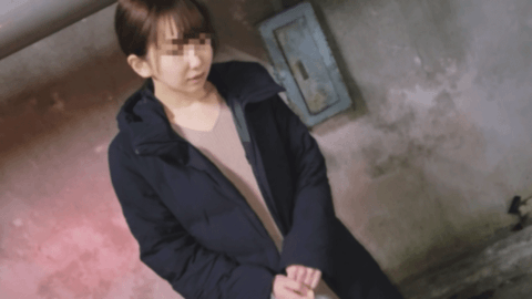 【個人】コンビニ帰りのアイドル顔人妻を再確.保。安産型美尻を屋外で露出させて車内フェラで滞納制.裁。自宅まで押し入り夫婦のベッドで「気持ち良いです..」と言わせて中出し。