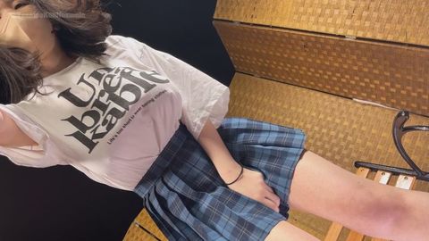 【特典おまけ付き】偽物おっぱいかと思ったら～其7　番外編Tik●ok撮影　遺伝で異常発達しちゃった爆乳パンツにシミ作る爆乳ちゃん