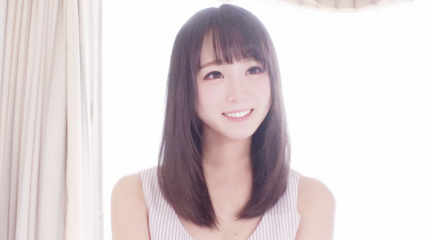 【NTR】お金に少し困っている彼氏持ちフリーター美人カフェ店員21歳に大量中出し