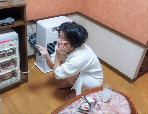 一途で愛らしい美ボディーの１９歳　おっさんに手足を縛られじっくり弄ばれる