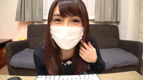 【****】ライブチャット中に彼氏とのSEXをおっぱじめたのでBANされた例の動画