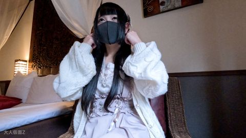 るみ(18)私服姿がかわいかったので、猫耳メイドコスをさせてみた。そして、アナルもかわいかったのでアナル貫通し中出ししたらぽっかり開いたままだったので、栓をしました。
