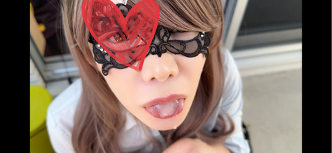【ドアップフェラ！亀頭舐めまくり！】ベランダでひたすら亀頭舐め、最後はノーハンドで！