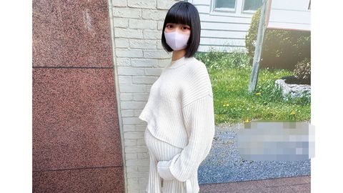 『丸見えトラック』始動！！20才、臨月妊婦！！本編完全顔出し、現*役女大生、妊娠９ヶ月、１０cm横を歩行者の真横で２０才の臨月妊婦に鬼イラマチオ、中出し、『個人撮影』個撮オリジナル４２９人