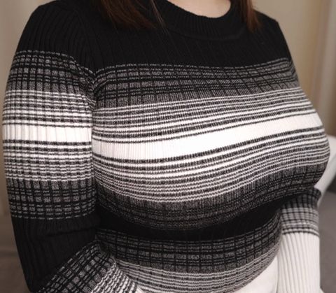 ※限定※パイズリ目当てで店に通いレジに行列ができる伝説の超乳パート店員