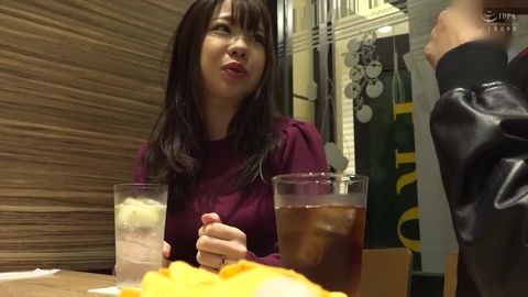 【人妻ナンパ】「ザーメン美味しいでしょ…？」ホイホイ付いて来た美人妻に精液の味を分からせるほど種付けしちゃったｗ【4/4】