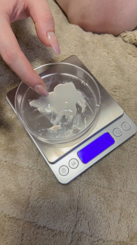 ※限定【Icupコスパイズリ】葬送のフリ〇レン/フ〇ルン脱いだらすごいっIcupレイヤーひびきちゃん。パイズリで精*の量が多い人が中出し