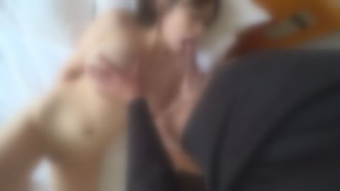突然ですが、抜いてもらえませんか？「デカパイちゃんをホテルに呼び出してみた！の巻」フェラする女 ０２１