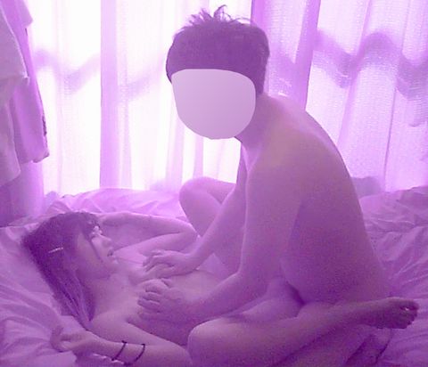 某店ランカー小柄嬢5直引き天蓋NTR！天使のような容姿で一生懸命ご奉仕した後生ハメ2発！彼氏がいるのに通い妻状態！