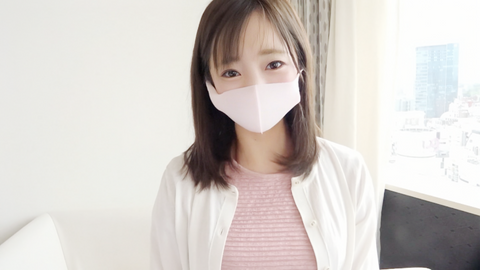 乳首でもイクほどの敏感体質。エステで働いている人妻計10回以上の絶頂・中出し。