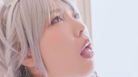 この孕みたがってる女特有のイキっぷり……プライスレス。個人的好みでニーハイ仕様。こんなコスプレを受け入れてしまった時点で無責任中出しされても文句言えません。