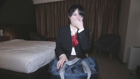 [無修正・完全素人・中出し・潮吹き]＜激カワ18ガチ地下アイドル＞※訳ありの裏稼業　エチエチな身体をさらけ出しちゃいます