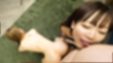 【無修正/逆3P】***がデカチンポを懇して3Pファック。友人の前でイチャつくミニマム至高の逆3Pハーレム。鬼ピストンにまんこを突かれてる友人を眺める清楚**。