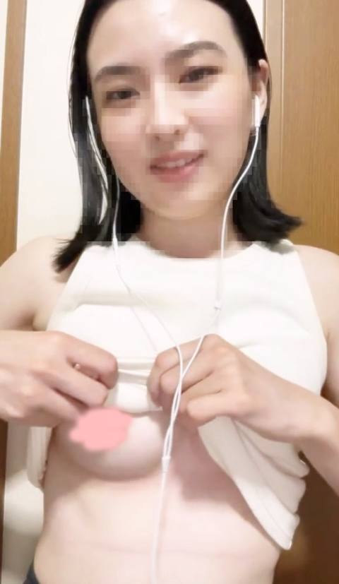 美容部員ti〇tokerとエロイプ！色白おっぱい見せてもらったｗｗ