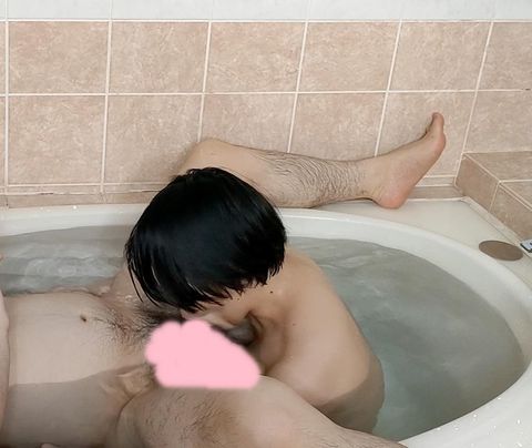 スゴテク**を厳選!! 会社のトイレやお風呂場で喉奥まで喰らい、じゅるじゅると卑猥な音をたてながらの高速バキュームフェラで全て吸い尽くされるM男【その32】※再販