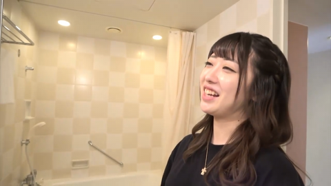 女にズコバコ突っ込みまくり