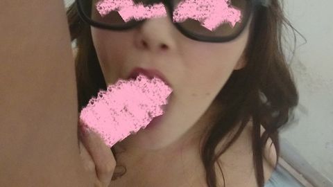 【個撮08】美魔女のリアルおばに公衆トイレで中出し【おまけ付】
