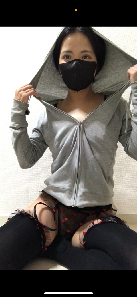 【不倫寝取られ人妻　エロ下着で双頭ディルドオナニー】オナニー  貧乳　スケスケ　人妻　素人　ディルド　ガーターベルト