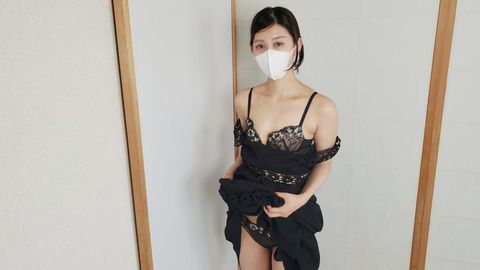 学級委員を歴任してきた超真面目スレンダー美女が元カレと復縁！更に男をまどわさんばかりにあやしく美しくなって再登場！