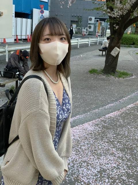 【FC2発撮り顔出し】素人でMよりの茶髪美女がイチャイチャしながらラブホで…※ゲリラセール※