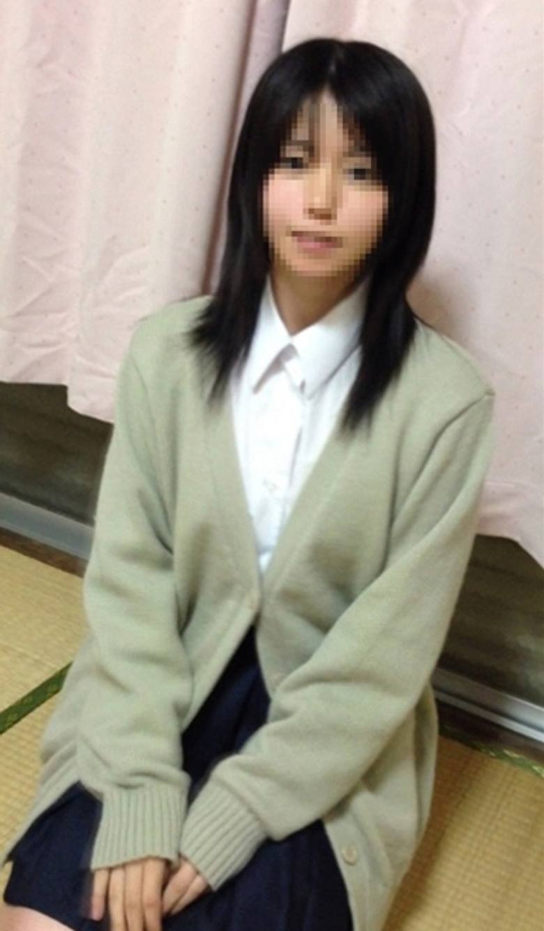 *のスマホの中身を見たらリア充してた…0幼馴染の地味可愛いといちゃいちゃ、着替え****等 FC2-PPV-313092