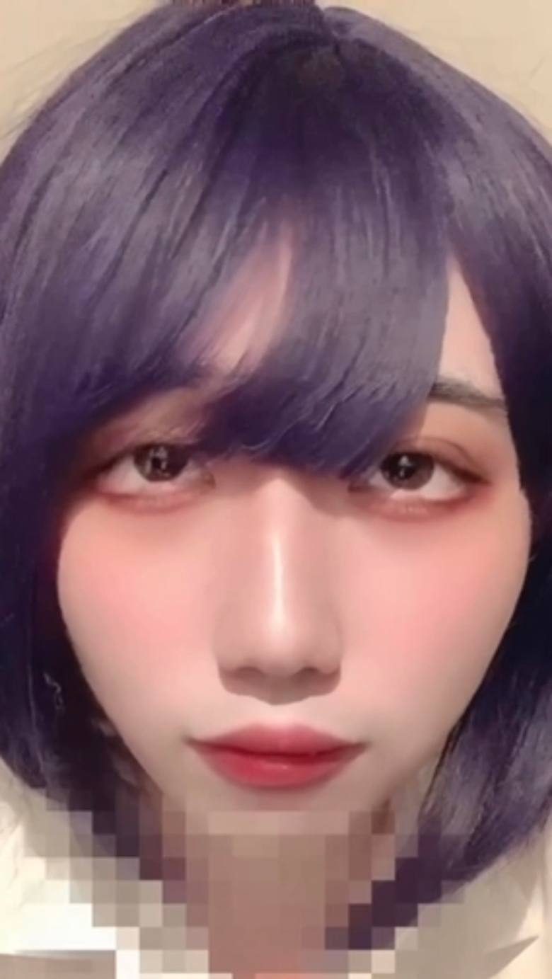 鼻フック　アヘ顔　がに股 